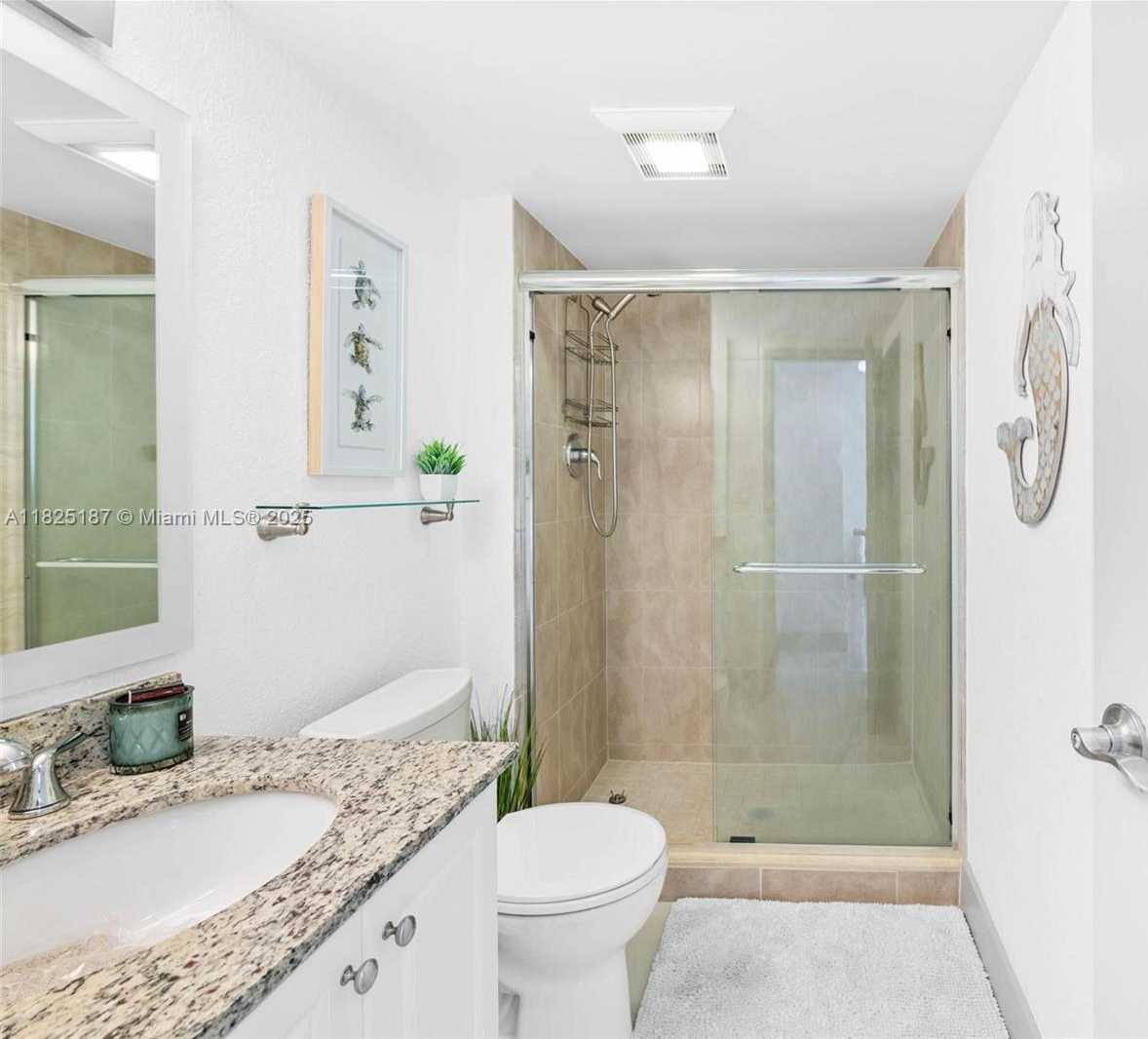 Small Image of 3675 NORTH COUNTRY CLUB DR #1006, Aventura Number 25