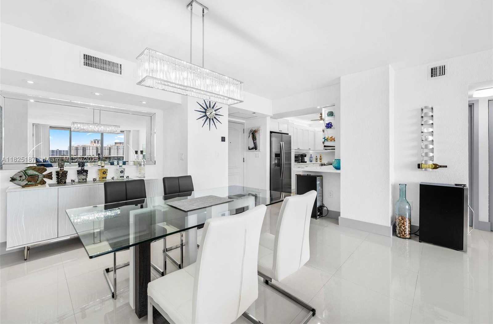 Small Image of 3675 NORTH COUNTRY CLUB DR #1006, Aventura Number 6