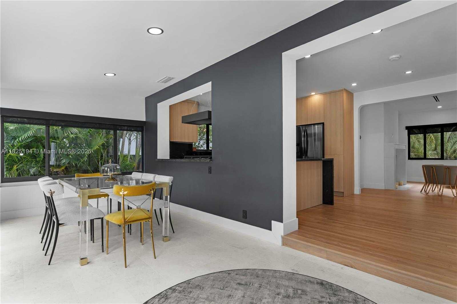 Small Image of 246 NORTH WEST 93RD ST, Miami Shores Number 17