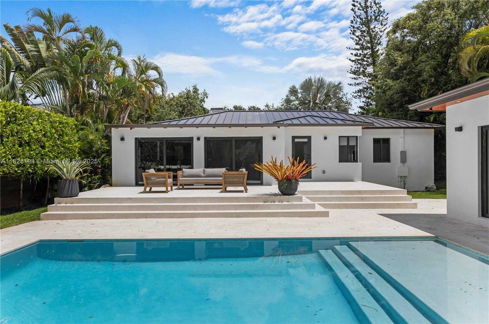 Small Image of 246 NORTH WEST 93RD ST, Miami Shores Number 28