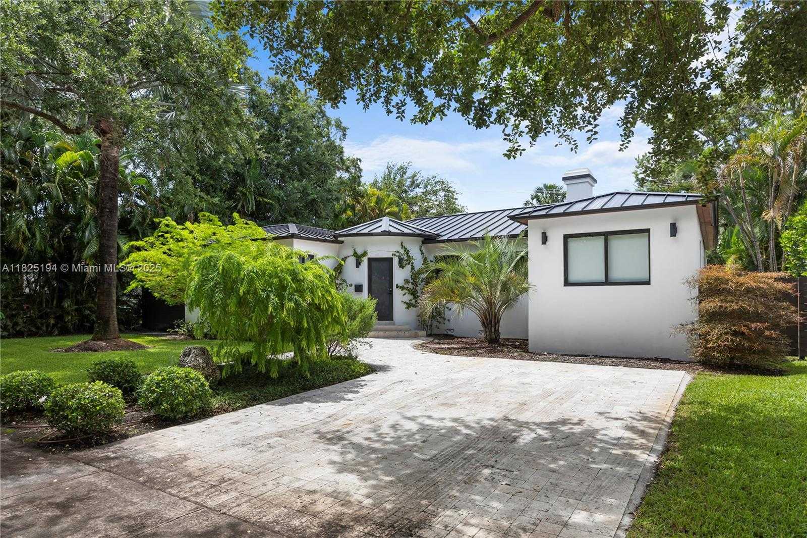 Small Image of 246 NORTH WEST 93RD ST, Miami Shores Number 3
