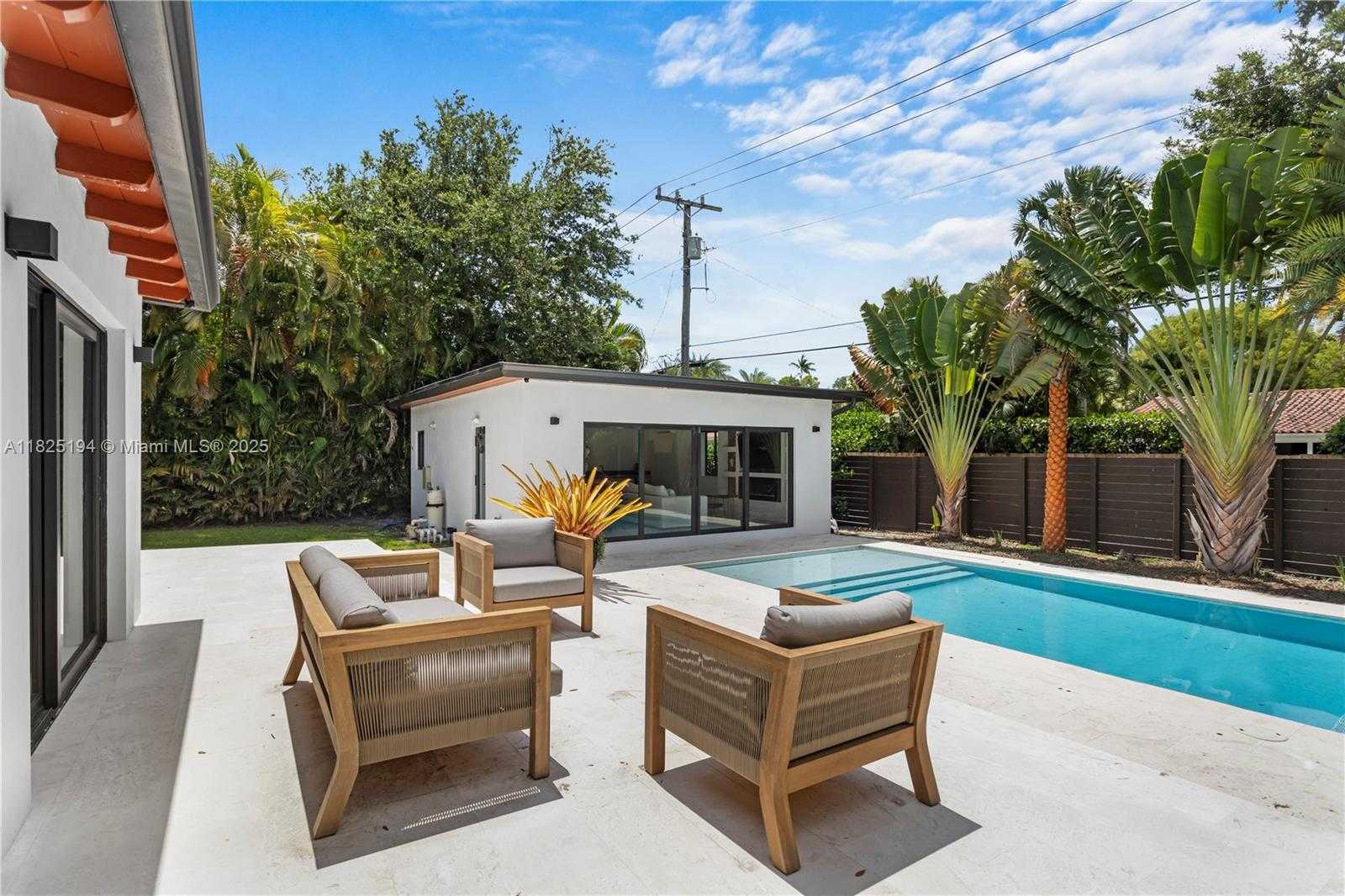 Small Image of 246 NORTH WEST 93RD ST, Miami Shores Number 35