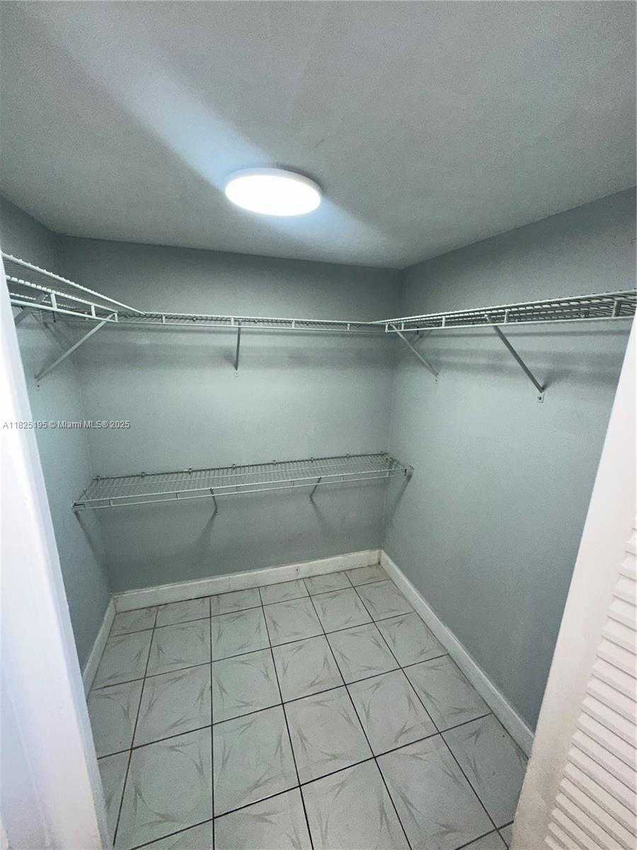 Small Image of 2025 NORTH EAST 164TH ST #811, North Miami Beach Number 17