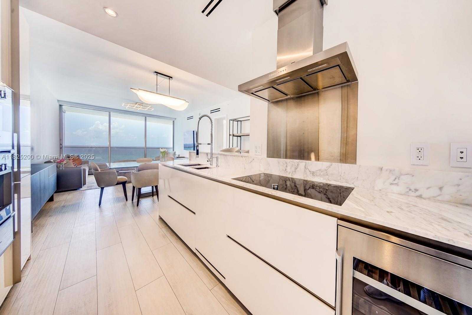 Small Image of 10203 COLLINS AVE #1203, Bal Harbour Number 10