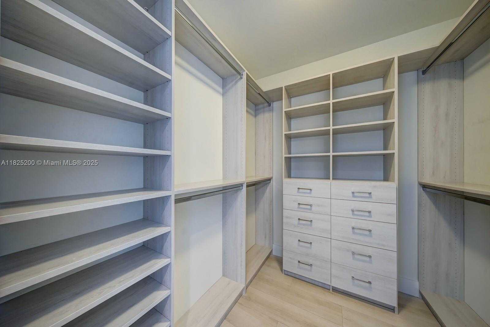 Small Image of 10203 COLLINS AVE #1203, Bal Harbour Number 15
