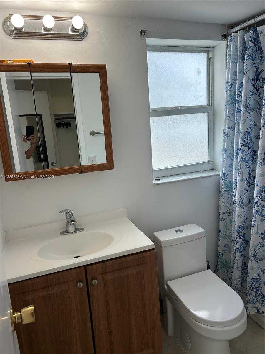 Small Image of 6969 COLLINS AVE #701, Miami Beach Number 22