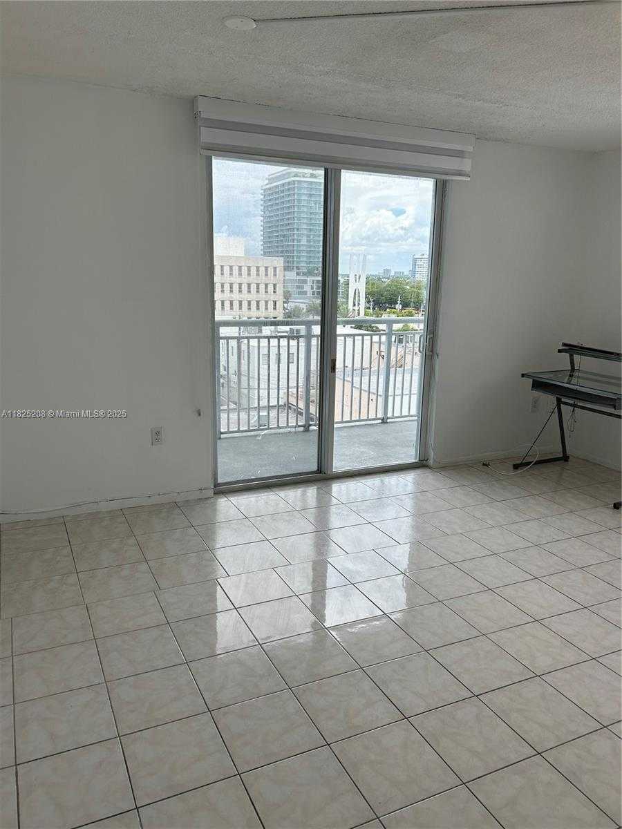 Small Image of 6969 COLLINS AVE #701, Miami Beach Number 7
