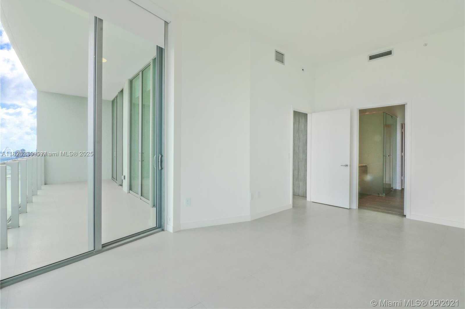 Small Image of 2900 NORTH EAST 7TH AVE #3003, Miami Number 13