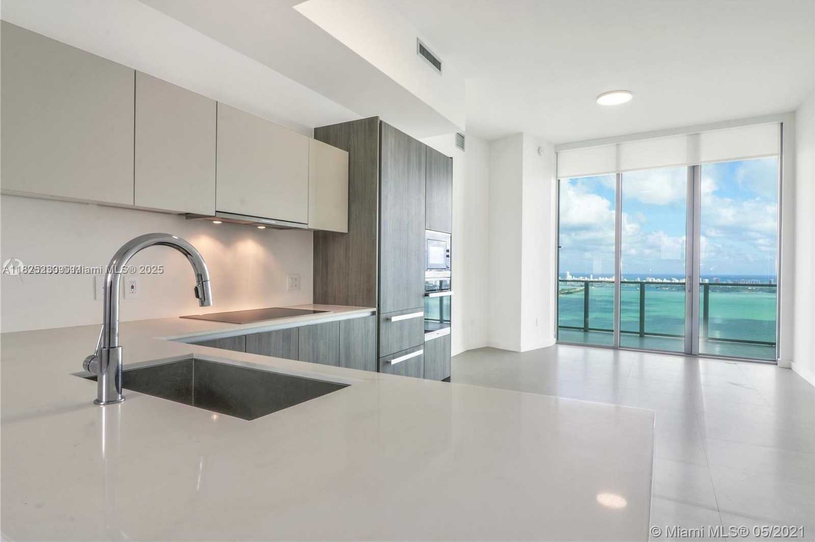 Small Image of 2900 NORTH EAST 7TH AVE #3003, Miami Number 3