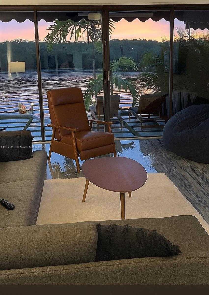Small Image of 440 POINCIANA DR #1615, Sunny Isles Beach Number 18