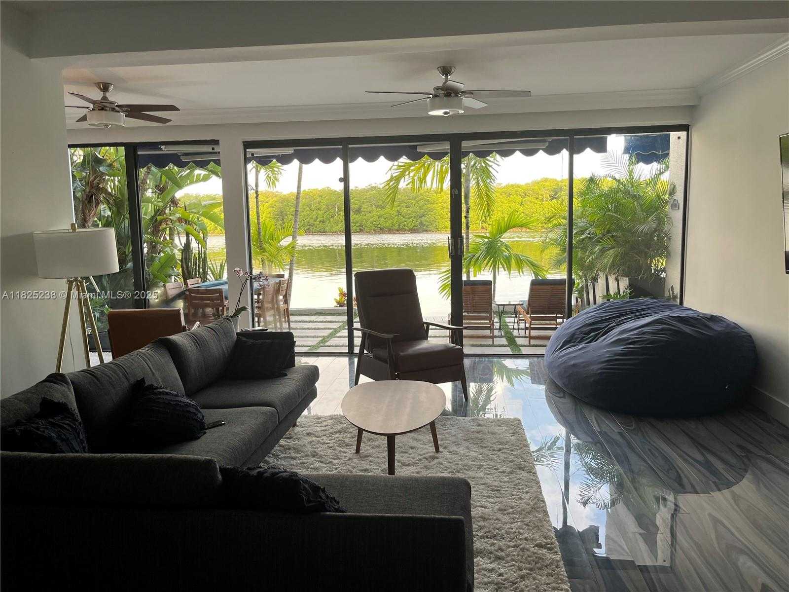 Small Image of 440 POINCIANA DR #1615, Sunny Isles Beach Number 6