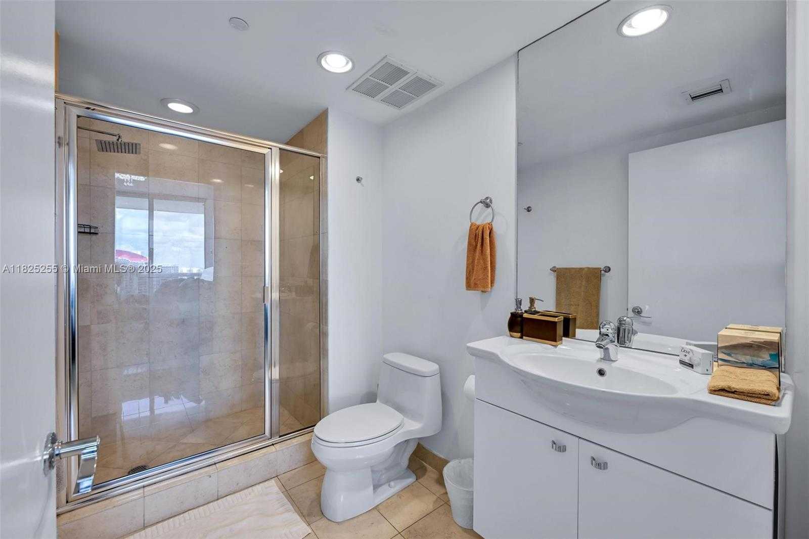 Small Image of 1850 SOUTH OCEAN DR #3207, Hallandale Beach Number 14