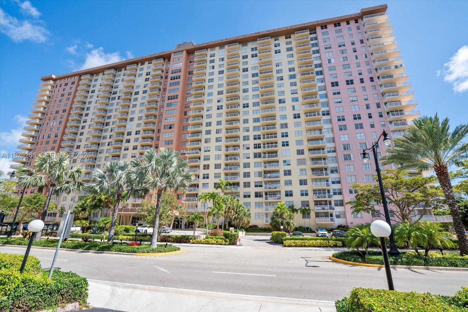 Small Image of 251 174 ST #1210, Sunny Isles Beach Number 16