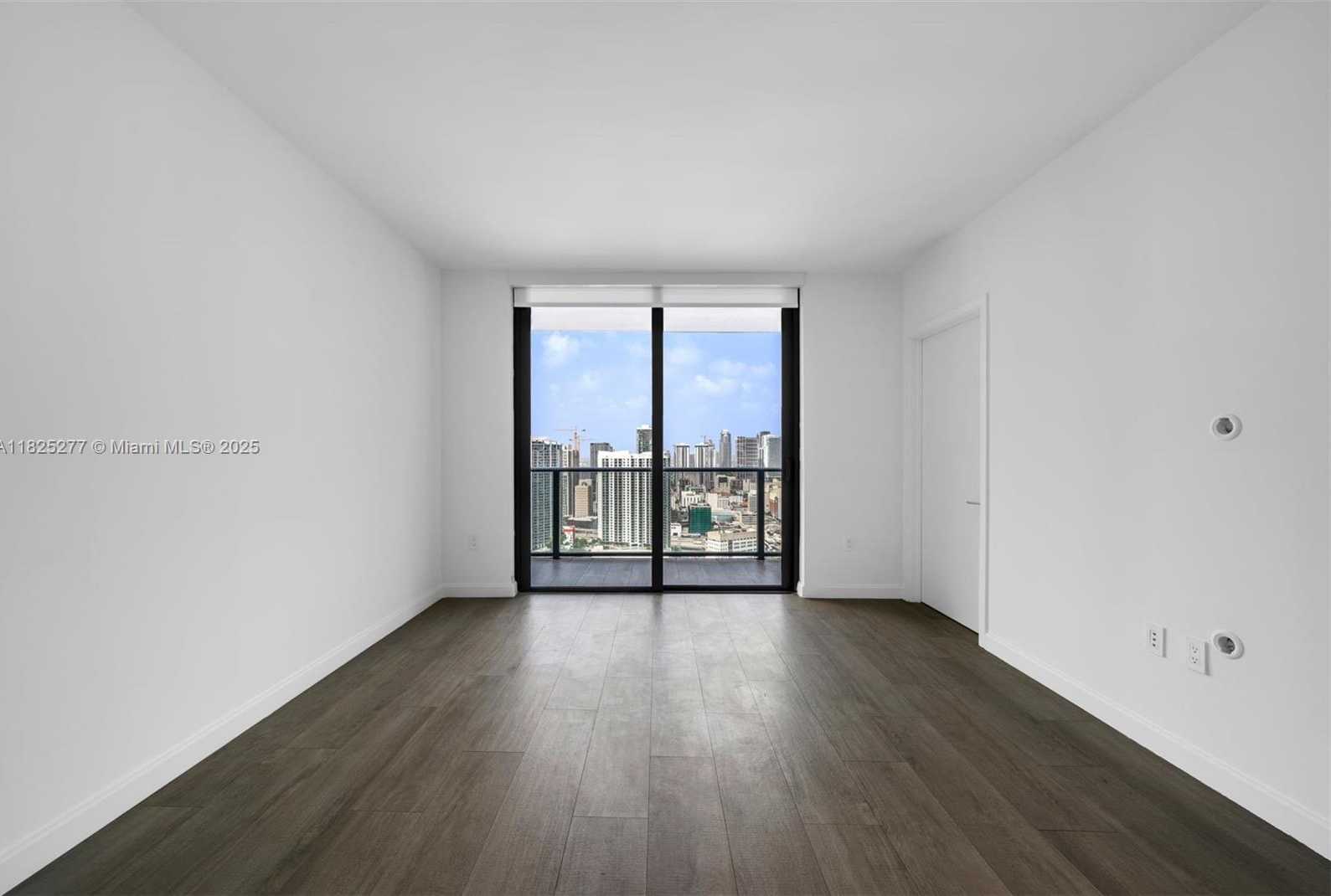 Small Image of 45 SOUTH WEST 9TH ST #4009, Miami Number 7