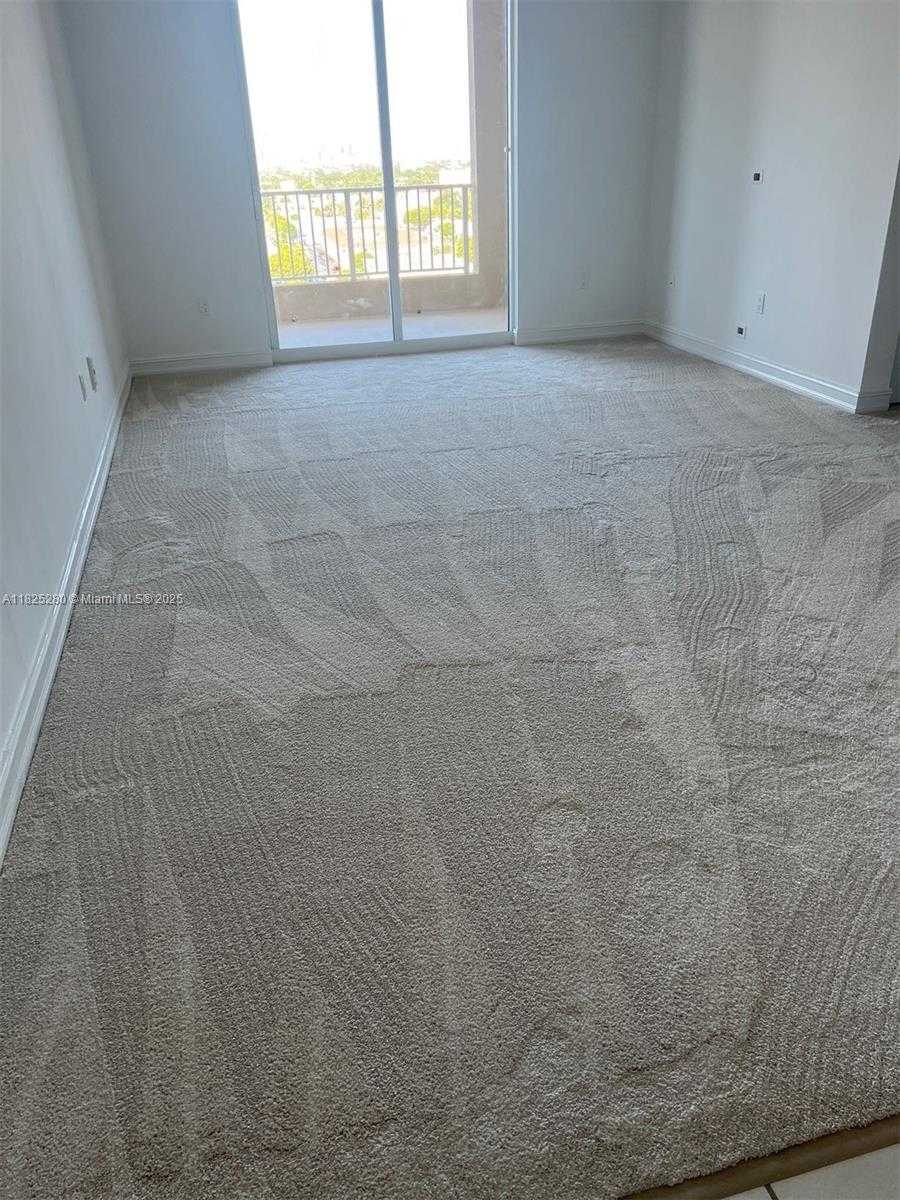 Small Image of 117 NORTH WEST 42ND AVE #1615, Miami Number 4