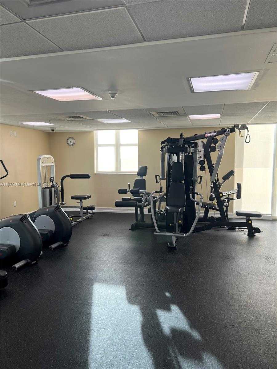 Small Image of 117 NORTH WEST 42ND AVE #1615, Miami Number 8