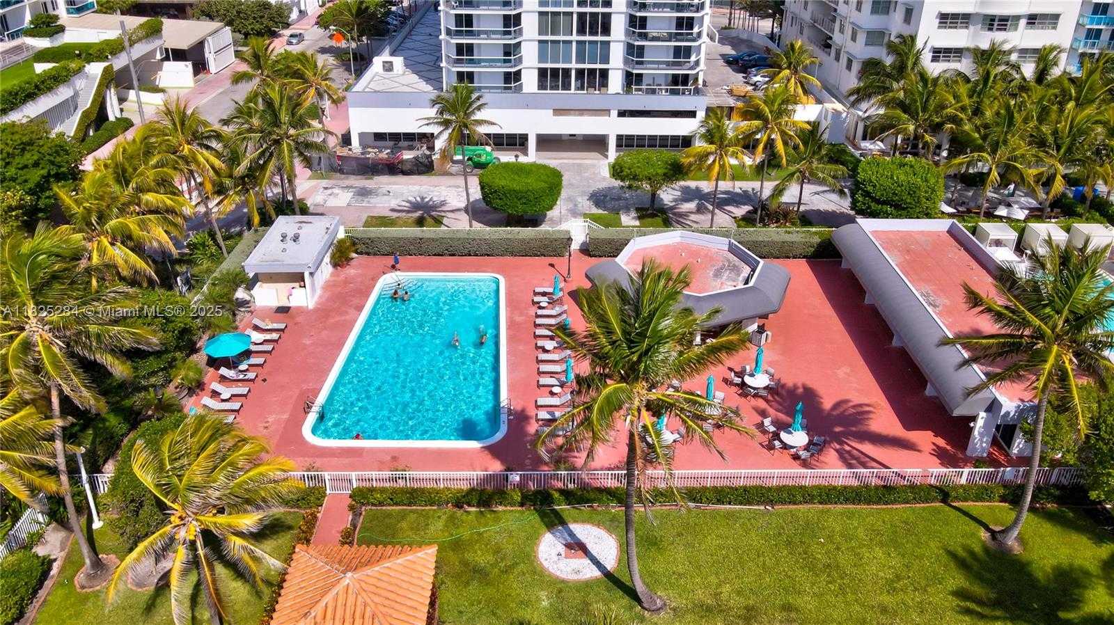 Small Image of 2401 COLLINS AVE #604, Miami Beach Number 10