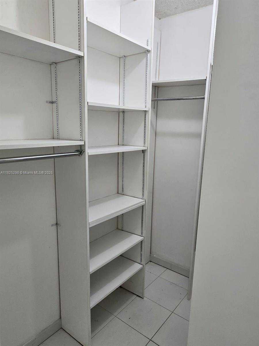 Small Image of 685 WEST PARK DR #101-11, Miami Number 13