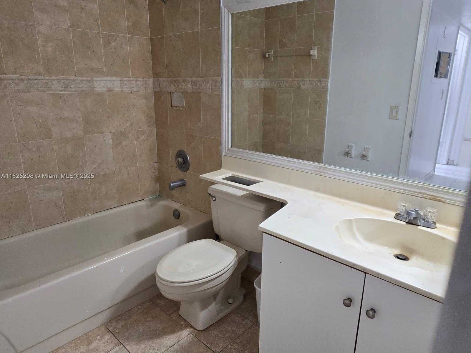 Small Image of 685 WEST PARK DR #101-11, Miami Number 23