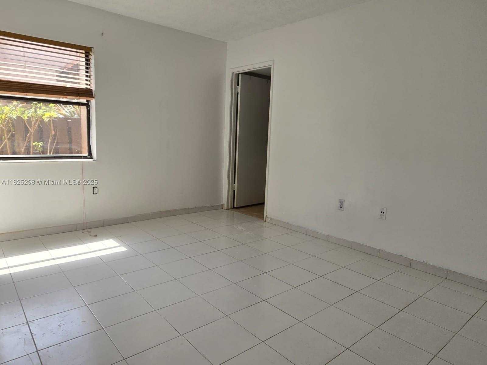 Small Image of 685 WEST PARK DR #101-11, Miami Number 27