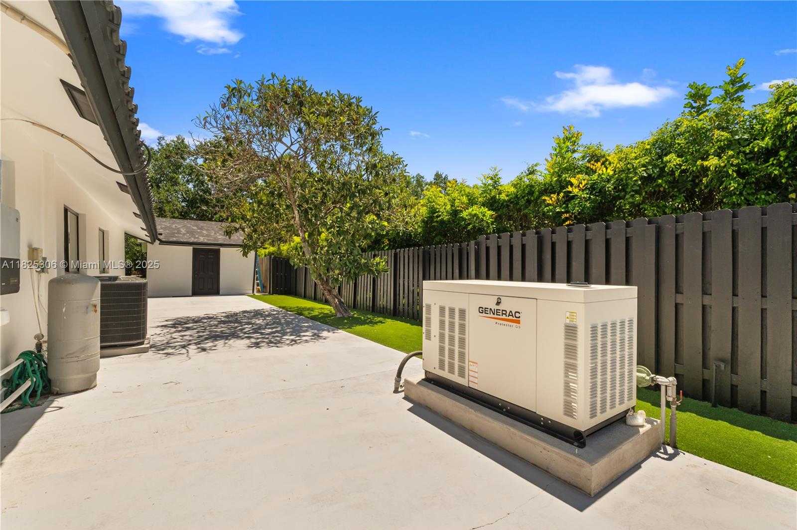 Small Image of 5020 HAWKHURST AVE, Southwest Ranches Number 14