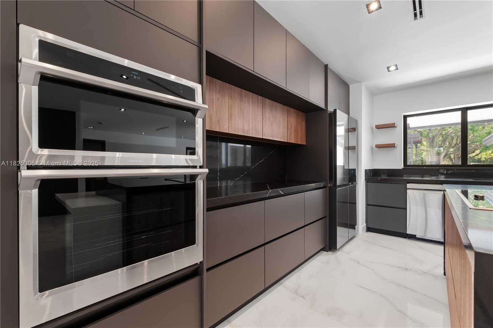 Small Image of 5020 HAWKHURST AVE, Southwest Ranches Number 15