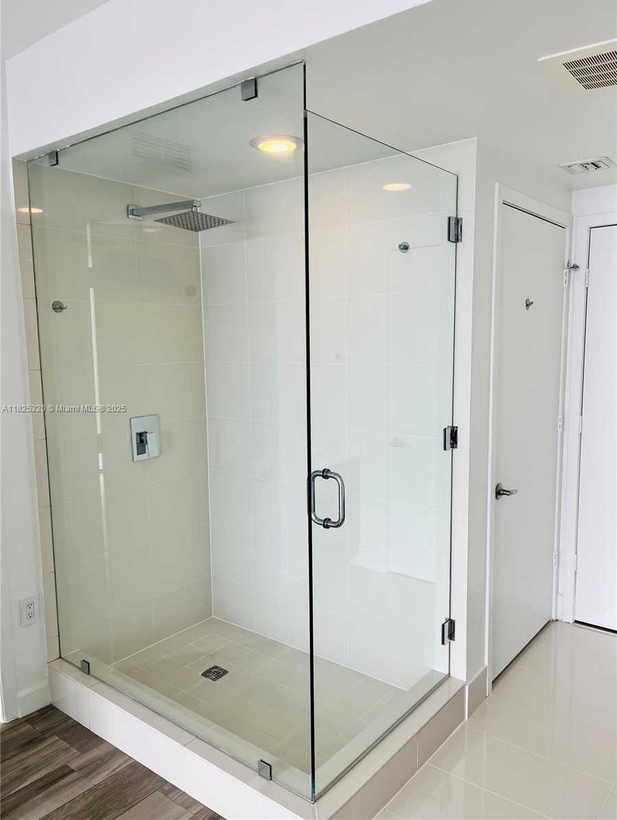 Small Image of 460 NORTH EAST 28TH ST #1408, Miami Number 8