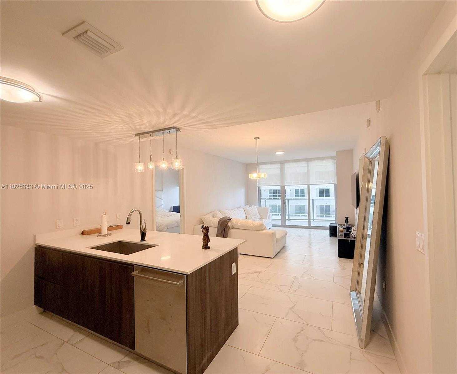 Small Image of 488 NORTH EAST 18TH ST #609, Miami Number 3