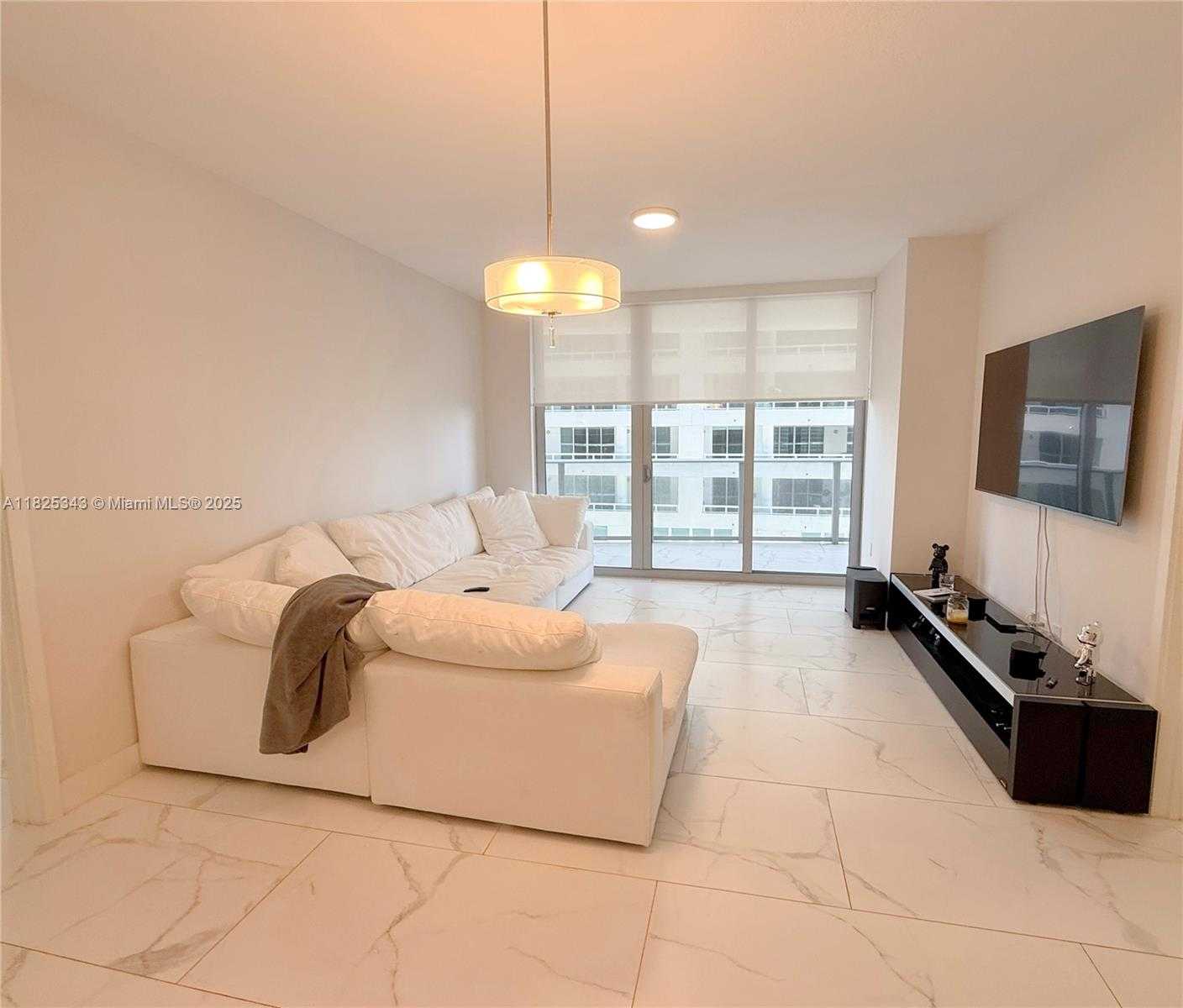 Small Image of 488 NORTH EAST 18TH ST #609, Miami Number 4