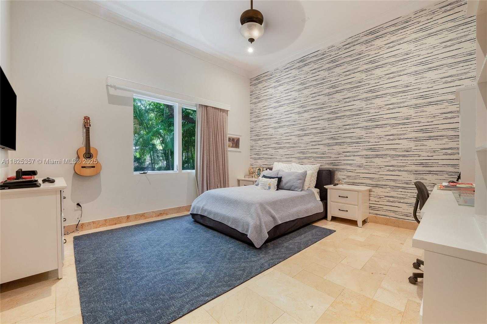 Small Image of 7405 SOUTH WEST 104TH ST, Pinecrest Number 20
