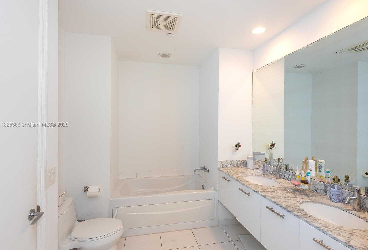 Small Image of 55 SOUTH EAST 6TH ST #4308, Miami Number 15
