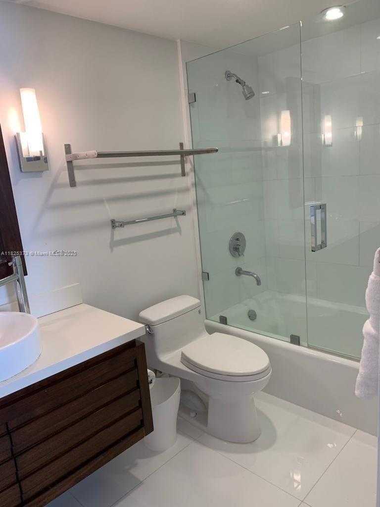 Small Image of 19999 EAST COUNTRY CLUB DR #1407, Aventura Number 9