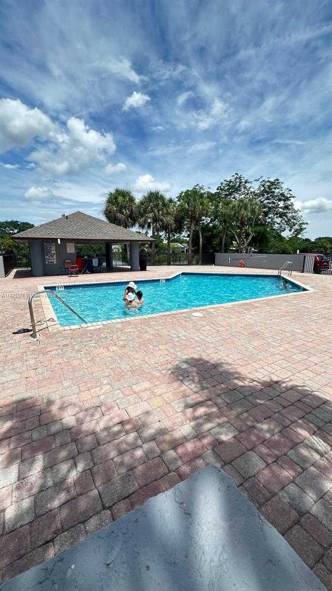 Small Image of 7421 SOUTH WEST 152ND AVE #9-203, Miami Number 15