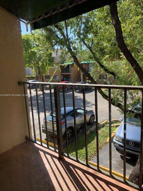 Small Image of 7421 SOUTH WEST 152ND AVE #9-203, Miami Number 6