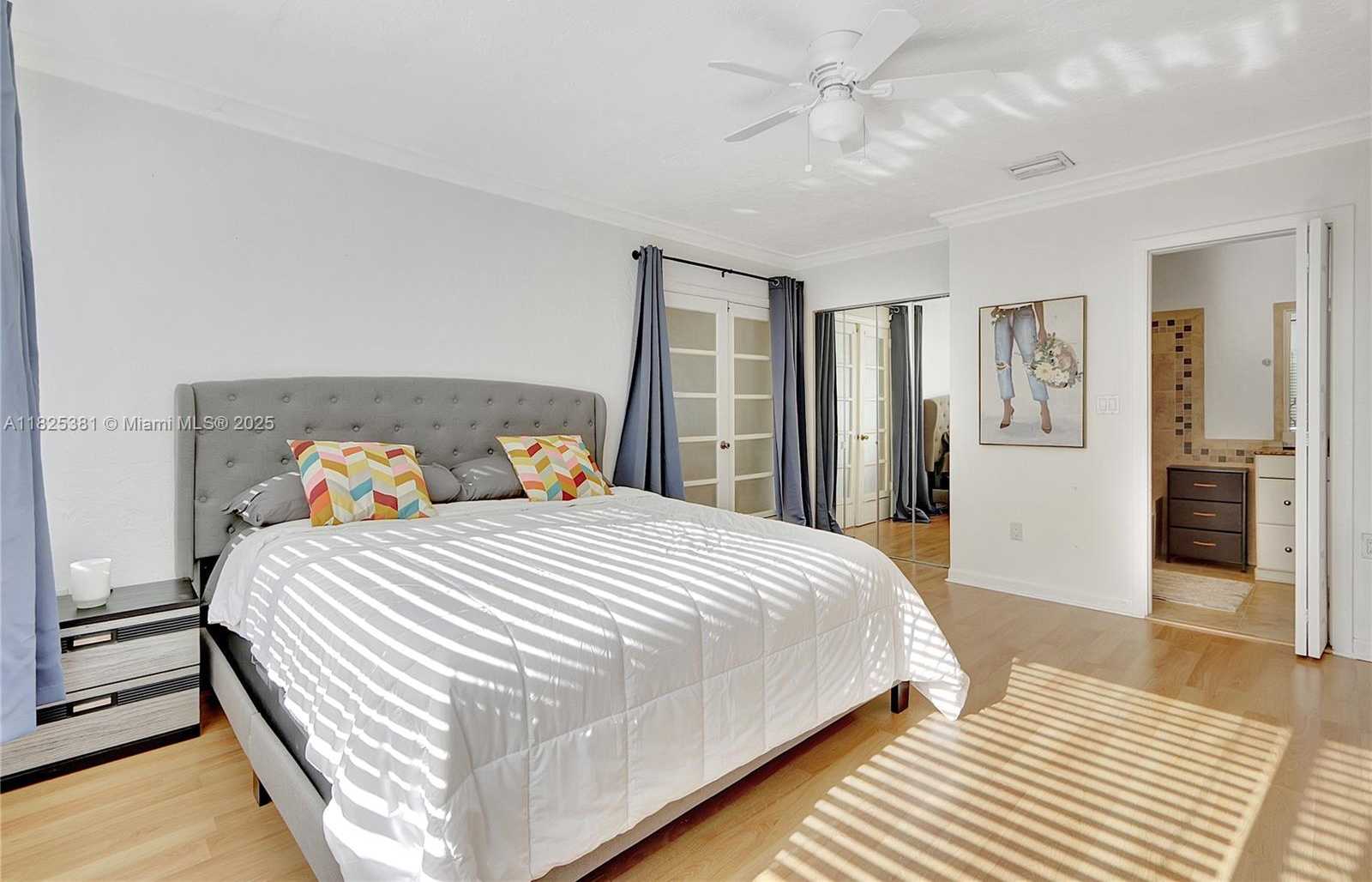 Small Image of 33 SOUTH WEST 20TH RD #., Miami Number 9