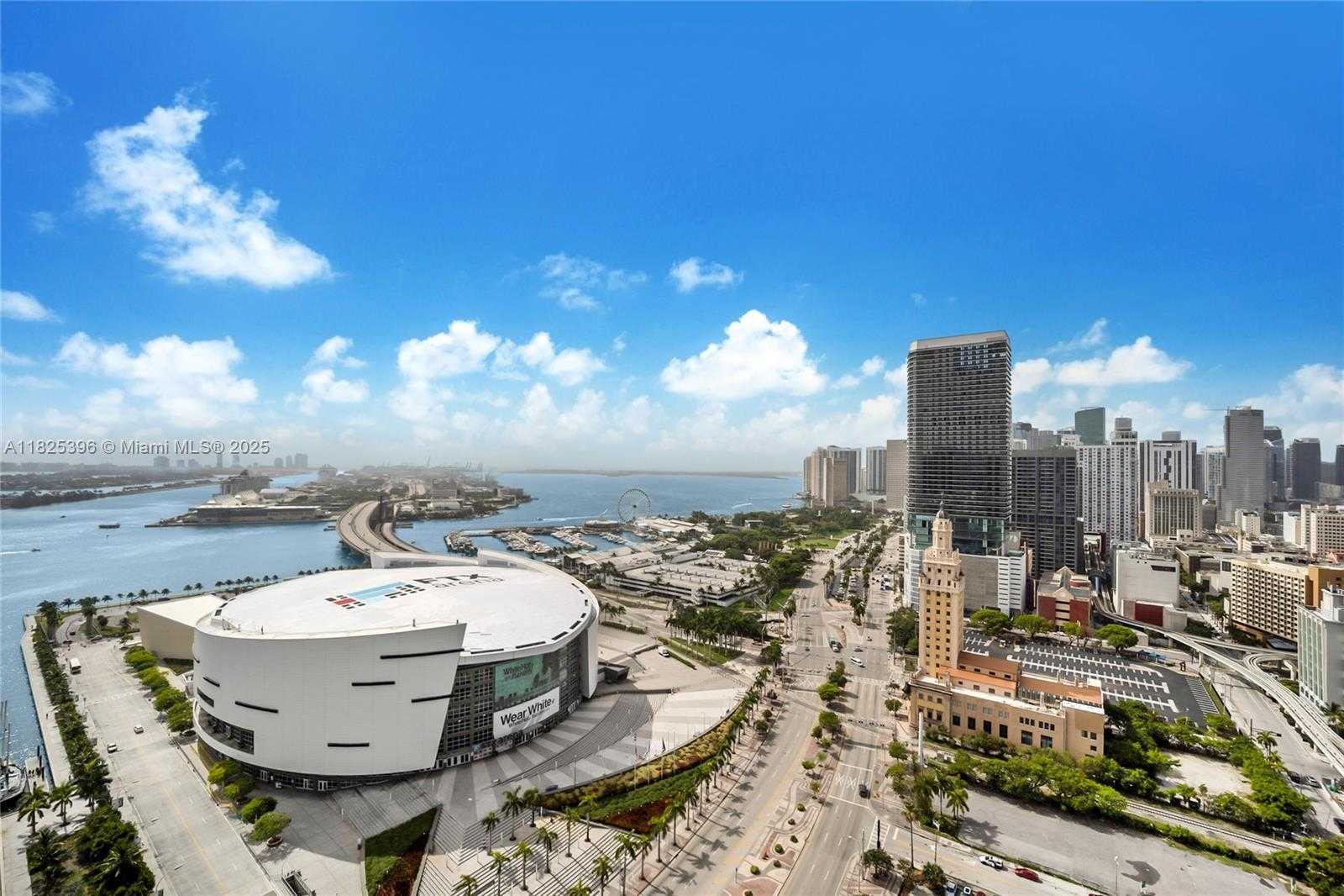 Small Image of 888 BISCAYNE BLVD #3005, Miami Number 12