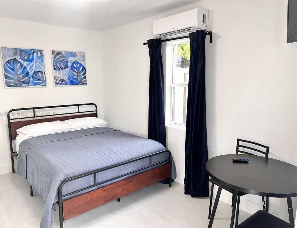 Small Image of 1027 NORTH WEST 55TH ST #1, Miami Number 12