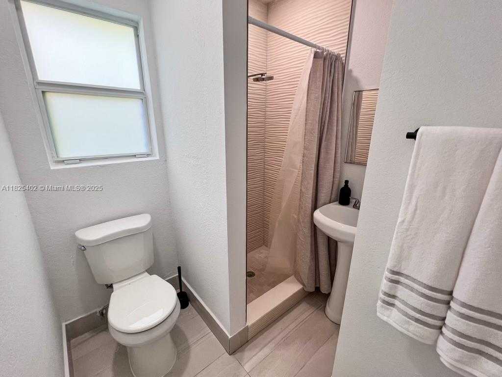Small Image of 1027 NORTH WEST 55TH ST #1, Miami Number 14