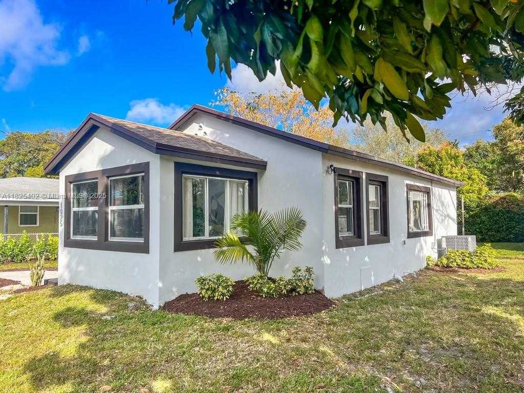 Small Image of 1027 NORTH WEST 55TH ST #1, Miami Number 18