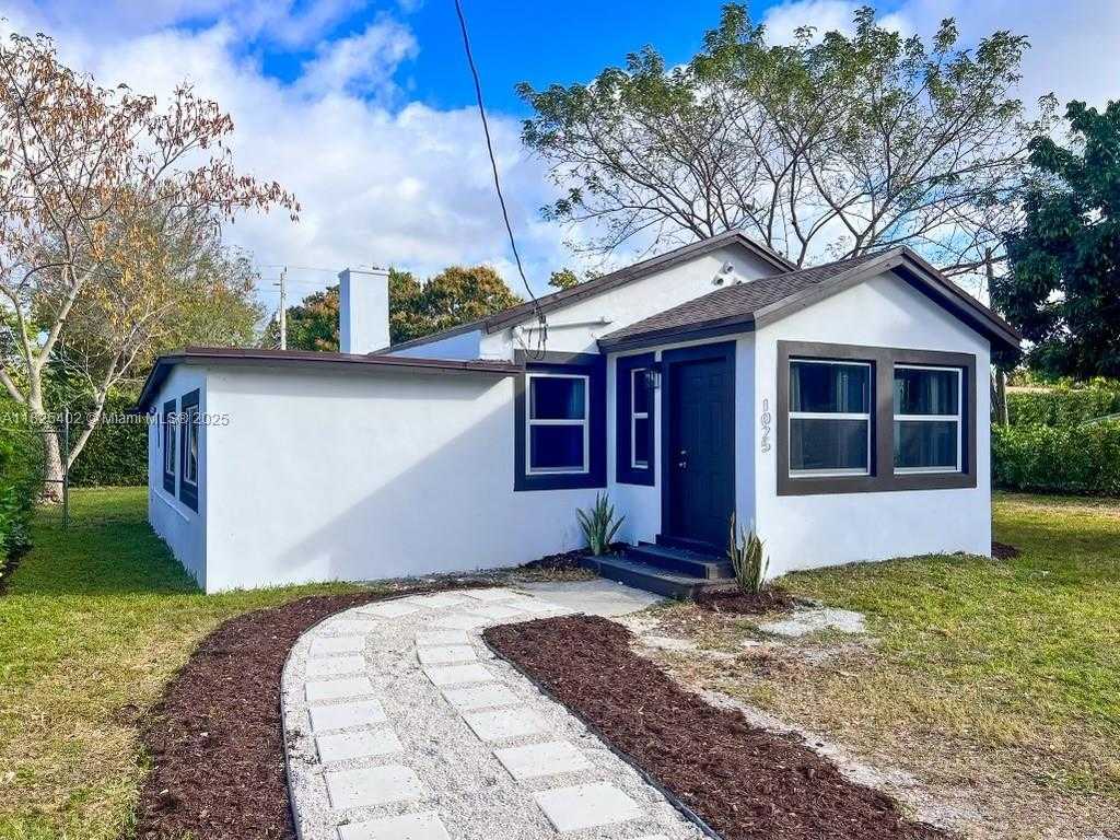Small Image of 1027 NORTH WEST 55TH ST #1, Miami Number 19