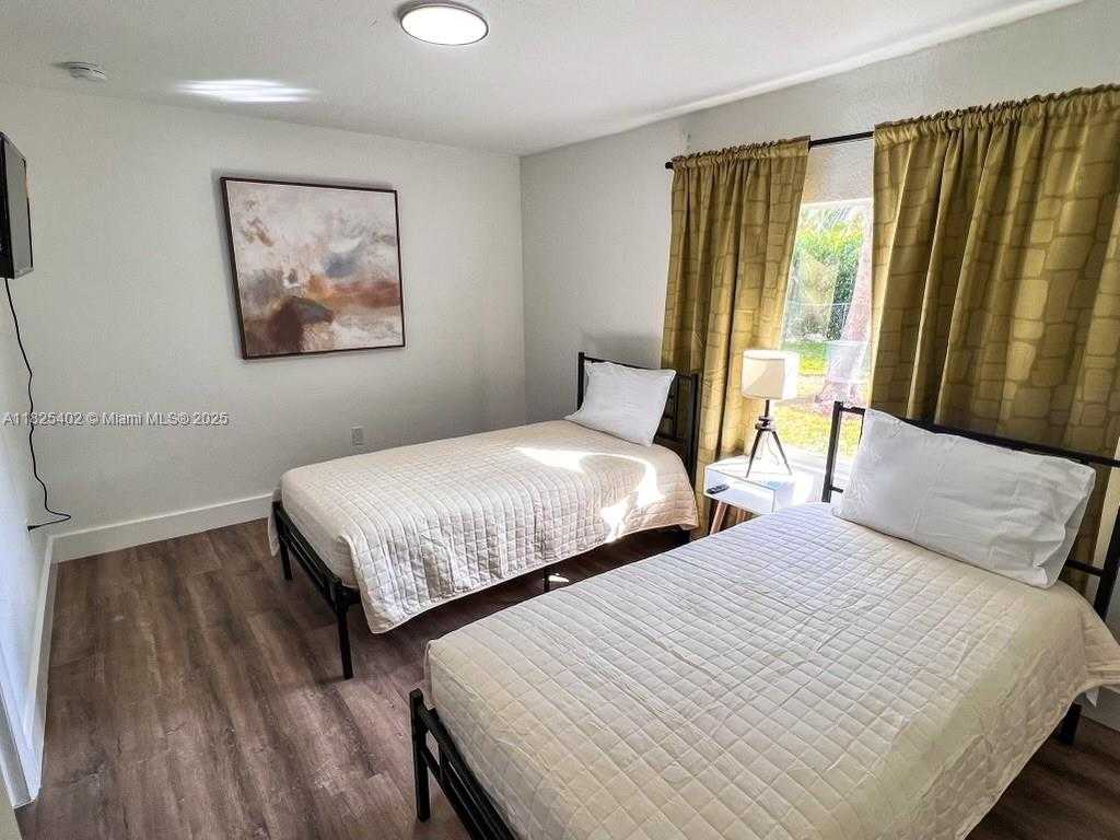 Small Image of 1027 NORTH WEST 55TH ST #1, Miami Number 22