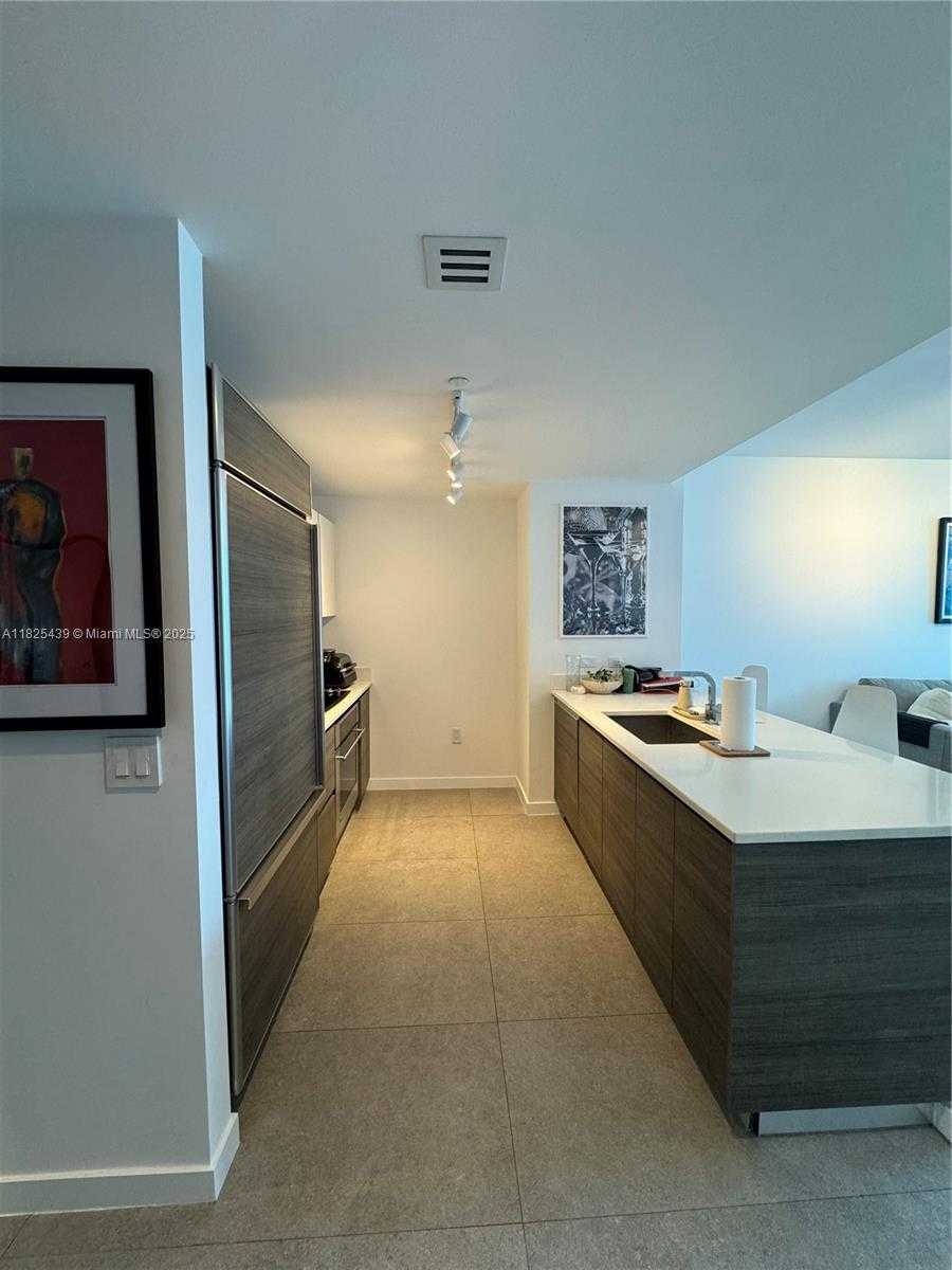 Small Image of 1100 SOUTH MIAMI AVE #2002, Miami Number 10