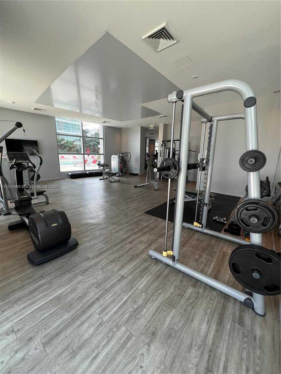 Small Image of 1100 SOUTH MIAMI AVE #2002, Miami Number 19