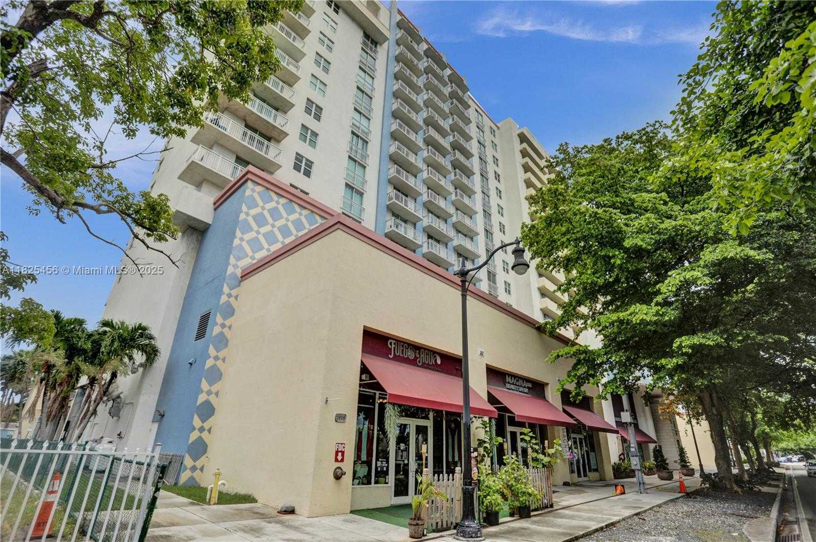 Small Image of 3000 CORAL WAY #808, Miami Number 50