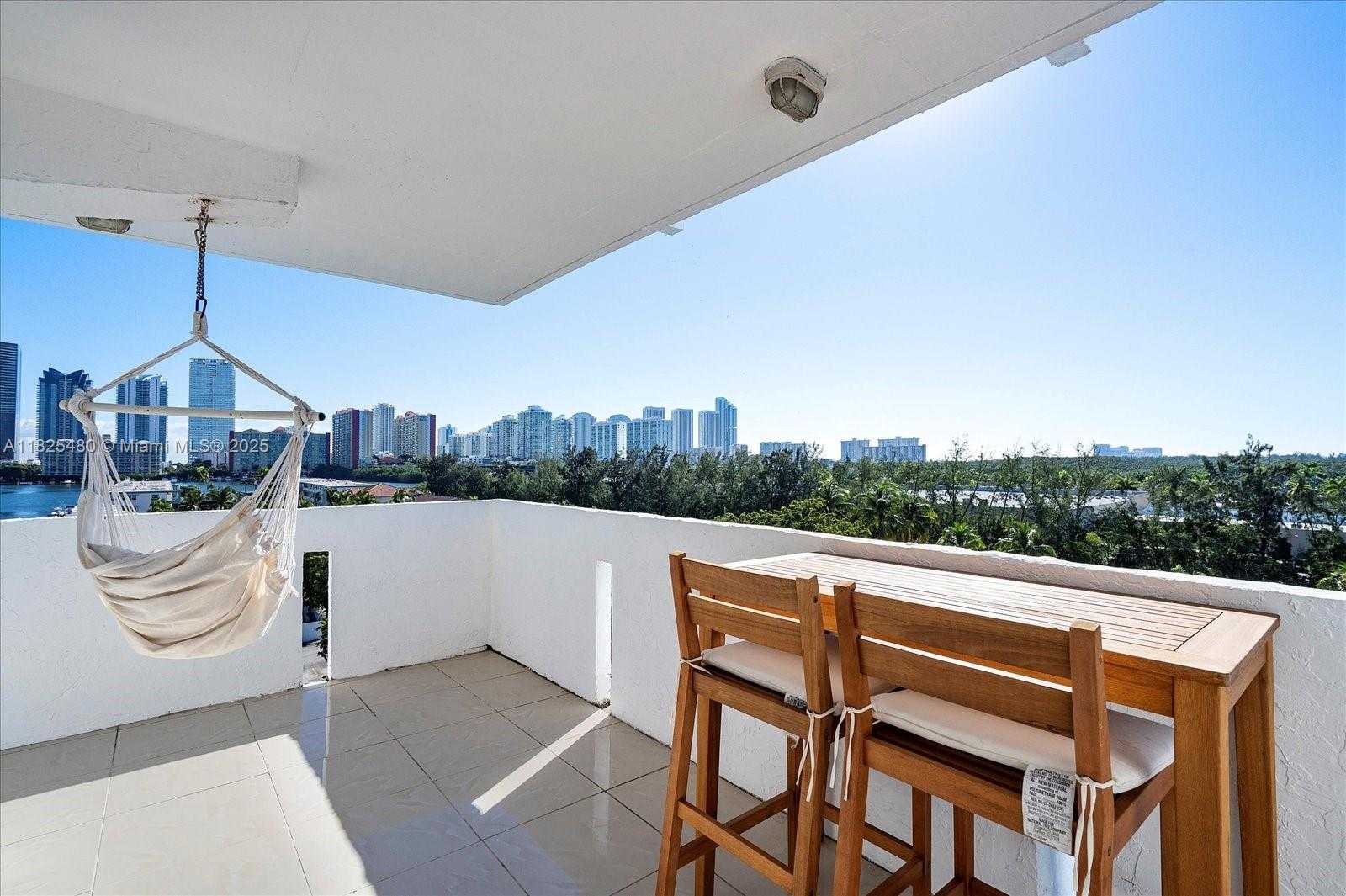 Small Image of 3703 NORTH EAST 166TH ST #701, North Miami Beach Number 20