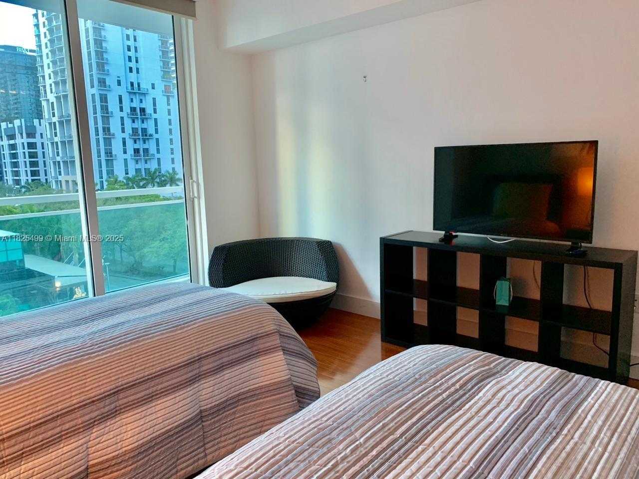 Small Image of 951 BRICKELL AVE #510, Miami Number 22