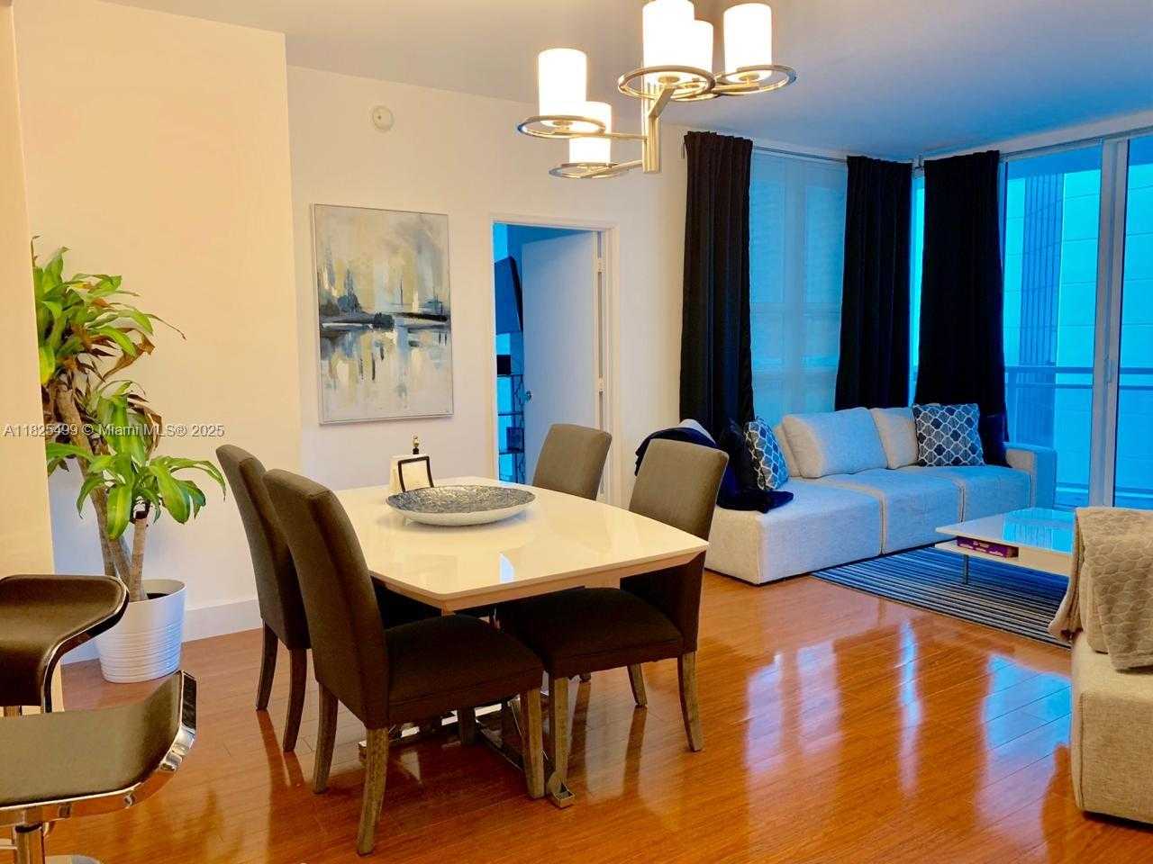 Small Image of 951 BRICKELL AVE #510, Miami Number 4