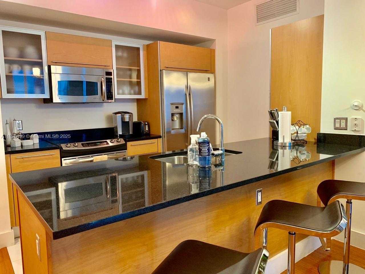 Small Image of 951 BRICKELL AVE #510, Miami Number 6