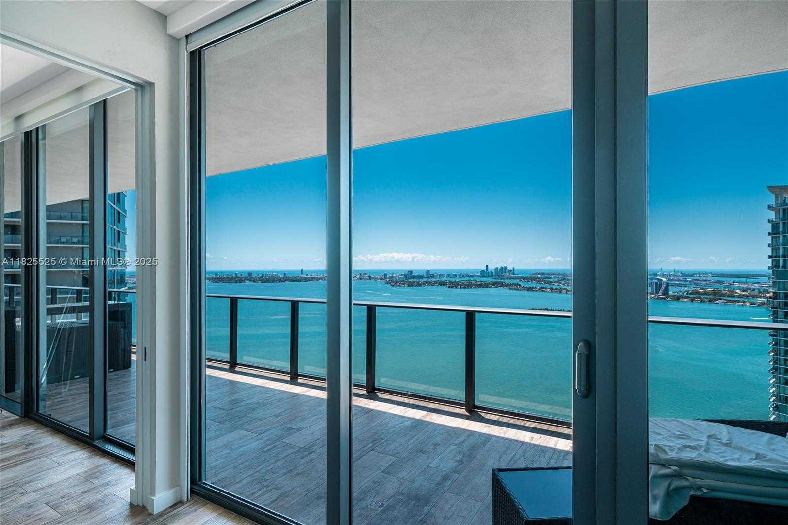 Small Image of 650 NORTH EAST 32ND ST #PH5003, Miami Number 21