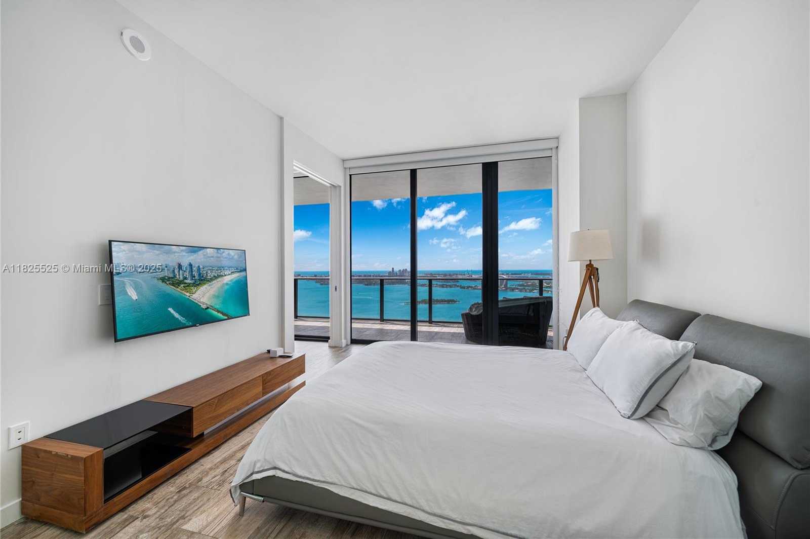 Small Image of 650 NORTH EAST 32ND ST #PH5003, Miami Number 22
